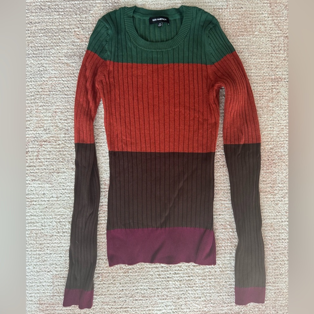 525 American XS Fall Color Striped Knit Sweater Top Crew Neck Fitted Worn 1x